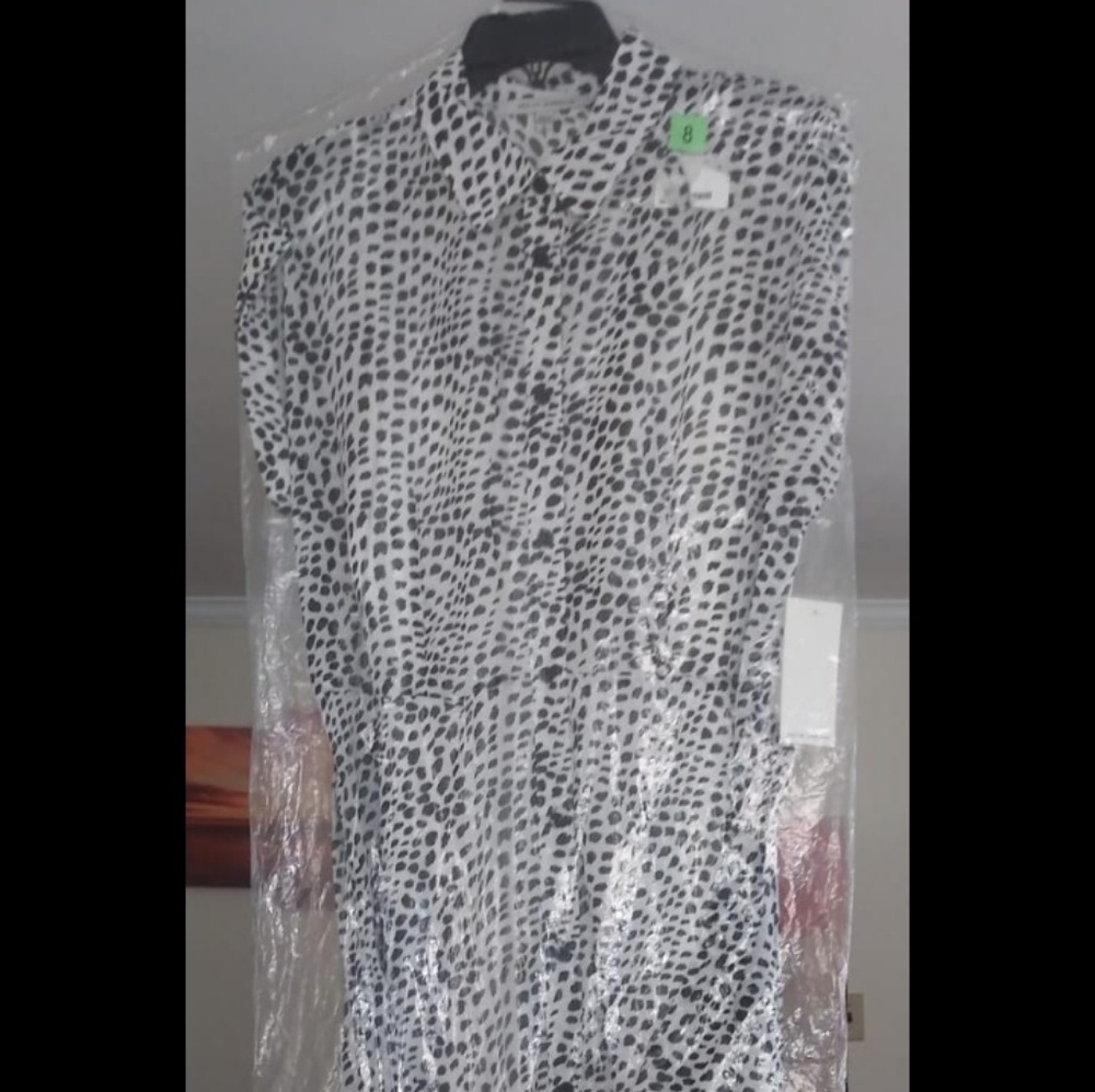 🆕 Julia Jordan dress. - Picture 4 of 7